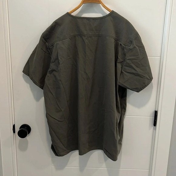 Carhartt  scrub shirt size XL - Picture 6 of 8